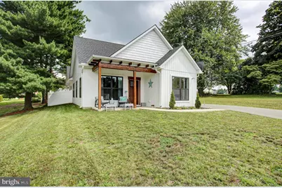 1311 Marvic Dr., Chambersburg, PA 17202 - Photo 4