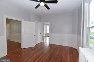 225 W 2nd St, Waynesboro, PA 17268 - Photo 14