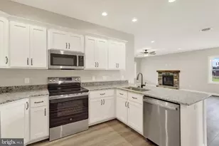 7688 Thrush Ln, Fayetteville, PA 17222 - Photo 4