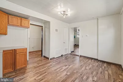 222 W 4th St, Waynesboro, PA 17268 - Photo 8