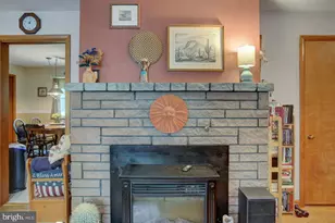 42 E Grandview Ave, Mercersburg, PA 17236 - Photo 10