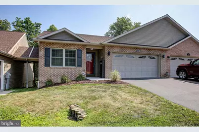 625 Shook Court W, Greencastle, PA 17225 - Photo 1
