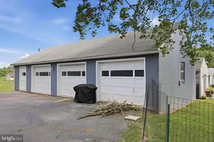 552 N Allison St, Greencastle, PA 17225 - Photo 44