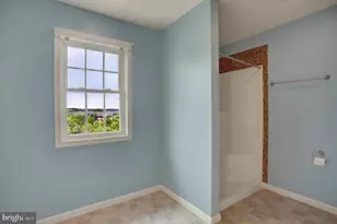 1724 Bell Ave, Chambersburg, PA 17202 - Photo 34