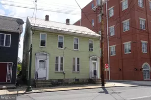 226-228 E Queen St, Chambersburg, PA 17201 - Photo 2