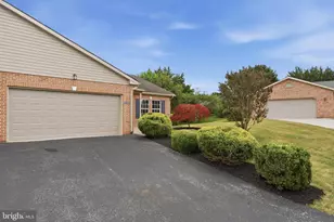 23 Homestead Dr, Greencastle, PA 17225 - Photo 4