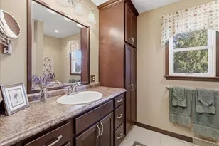 1001 E McKinley St, Chambersburg, PA 17201 - Photo 22