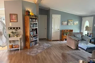 141 Hampton Dr, Chambersburg, PA 17202 - Photo 6