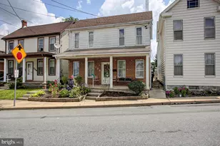 736 S 2nd St, Chambersburg, PA 17201 - Photo 2