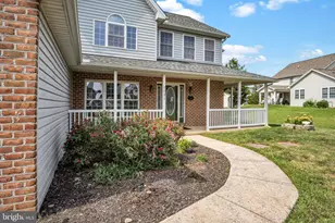 1731 Alligator Reef Ave, Chambersburg, PA 17202 - Photo 4