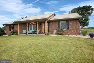 1461 Roxbury Rd, Shippensburg, PA 17257 - Photo 4