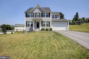 86 Equestrian Dr, Chambersburg, PA 17202 - Photo 1