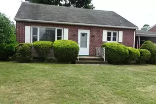 144 Highland Rd, Chambersburg, PA 17202 - Photo 2