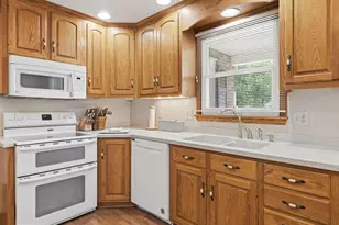 207 Sherwood Dr, Chambersburg, PA 17202 - Photo 12