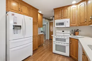 207 Sherwood Dr, Chambersburg, PA 17202 - Photo 14