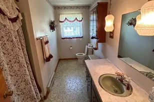 8221 Stone Bridge Rd, Greencastle, PA 17225 - Photo 16