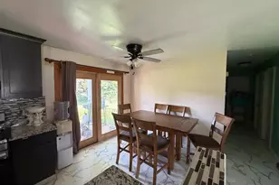 93 Sunny Ln, Chambersburg, PA 17202 - Photo 4