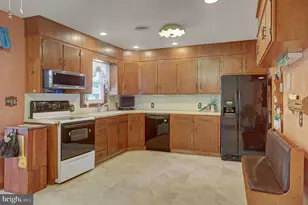 119 Echo Dr, Chambersburg, PA 17202 - Photo 12