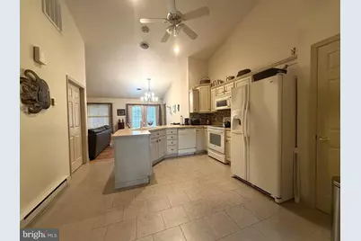 136 Ginkgo Court #19, Chambersburg, PA 17201 - Photo 10