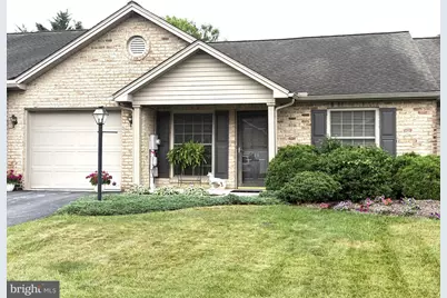 136 Ginkgo Court #19, Chambersburg, PA 17201 - Photo 1