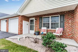 322 Franklin Way, Shippensburg, PA 17257 - Photo 2