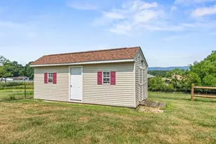 7246 Smith Rd, Chambersburg, PA 17201 - Photo 12