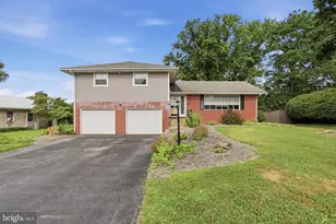 932 Sunset Ave, Waynesboro, PA 17268 - Photo 2