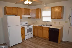 961 Orchard Dr, Chambersburg, PA 17201 - Photo 4