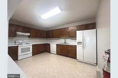 235 S Ridge Avenue #E, Greencastle, PA 17225 - Photo 10