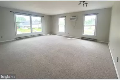 235 S Ridge Avenue #E, Greencastle, PA 17225 - Photo 6