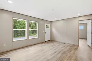 109 W Main St, Fayetteville, PA 17222 - Photo 6