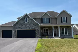 711 Starr Ave, Chambersburg, PA 17202 - Photo 1