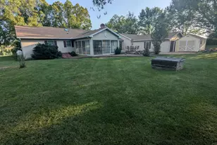 8045 Shank Hess Rd, Waynesboro, PA 17268 - Photo 16
