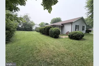 2714 Fillmore Dr, Chambersburg, PA 17201 - Photo 26