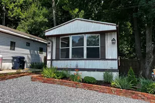 14328 Buchanan Trail E, Waynesboro, PA 17268 - Photo 2