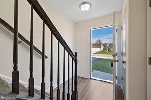 918 Setting Sun Ln, Chambersburg, PA 17201 - Photo 2