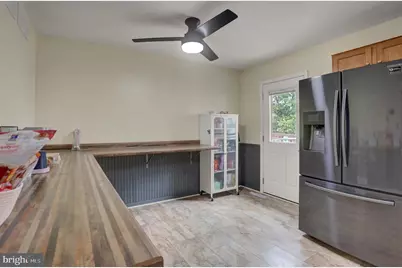 136 S Phillips Avenue, Waynesboro, PA 17268 - Photo 12