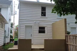 828 Broad St, Chambersburg, PA 17202 - Photo 4