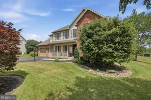 1427 Hunters Chase, Chambersburg, PA 17202 - Photo 8