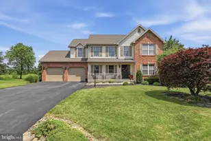 1427 Hunters Chase, Chambersburg, PA 17202 - Photo 6