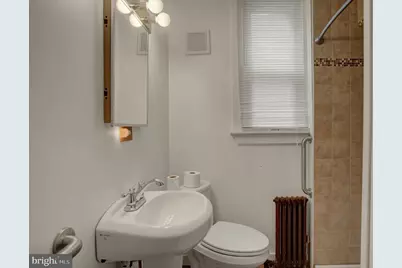 343 W Queen Street, Chambersburg, PA 17201 - Photo 6