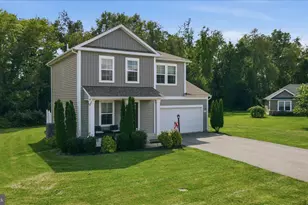 5483 Sutherland Ct, Chambersburg, PA 17202 - Photo 2