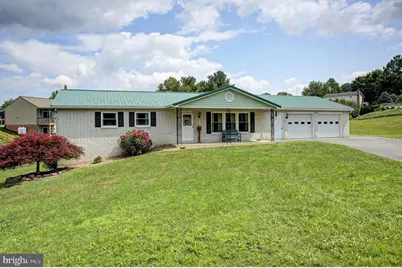 10 Surrey Court, Chambersburg, PA 17201 - Photo 1
