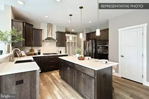 9520 Matthew Ln, Waynesboro, PA 17268 - Photo 6