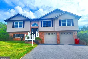 44 Vernon Dr, Chambersburg, PA 17202 - Photo 1