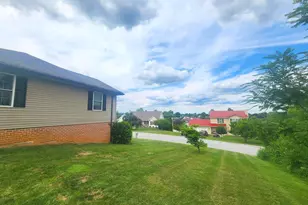44 Vernon Dr, Chambersburg, PA 17202 - Photo 18