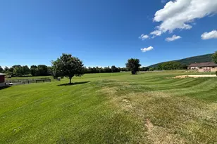 12650 Garnes Rd, Mercersburg, PA 17236 - Photo 10