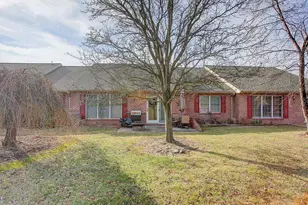 2355 Majestic Ct, Chambersburg, PA 17202 - Photo 6