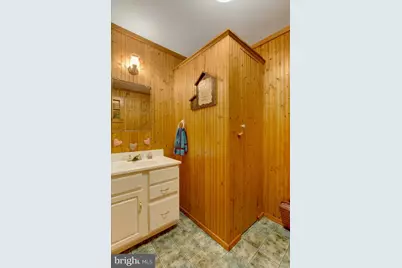 807 Pine Grove Drive, Waynesboro, PA 17268 - Photo 24