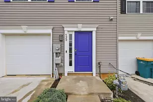 520 Abigail Ave, Waynesboro, PA 17268 - Photo 2